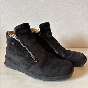 Finn Comfort Germany | Black suede ankle boots | Women’s size 7